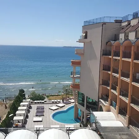 In Grand * سفيتي فلاس